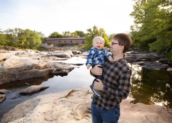 A lovely spot for sightseeing with the Covered Bridge Park and Jay Rocks.