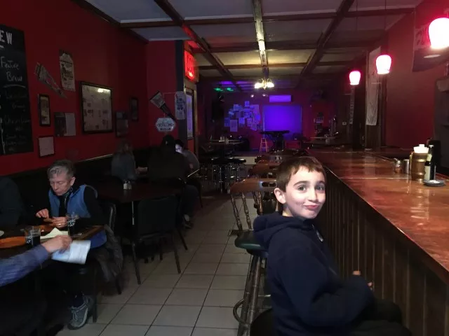 Looks like the backroom is prepping for another evening of great live music! Too bad we have to head back home - it is a school night after all! Oliver was not impressed with my to-go decision.